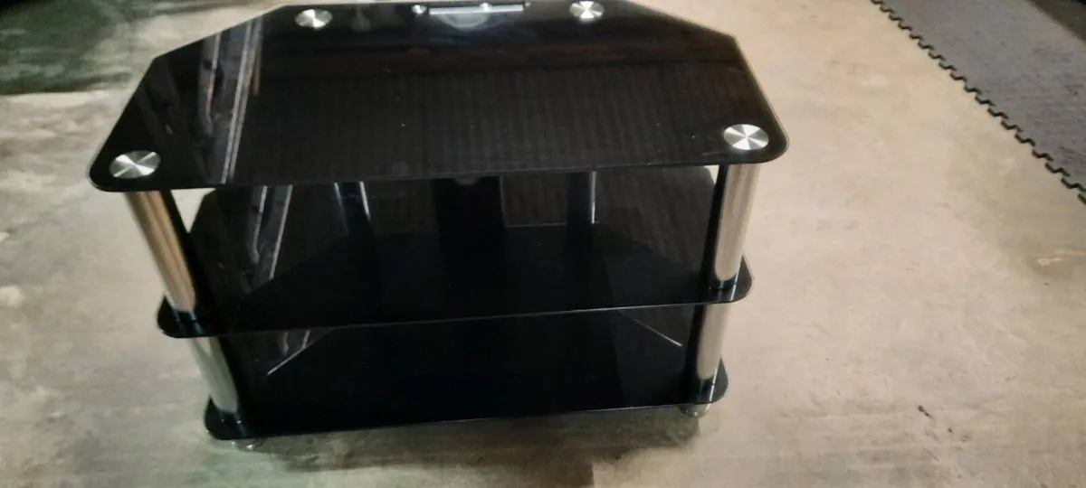 Bpack tv stand - Image 2