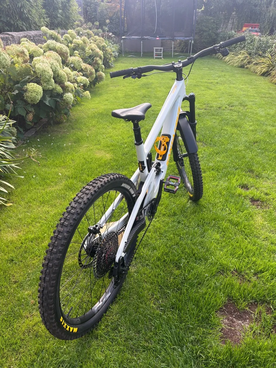 Santa Cruz Bronson CC - Image 3