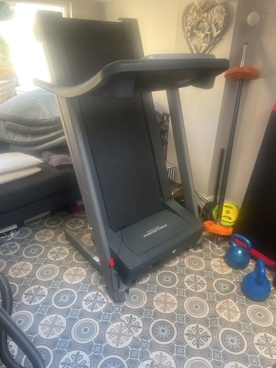treadmill - Image 1