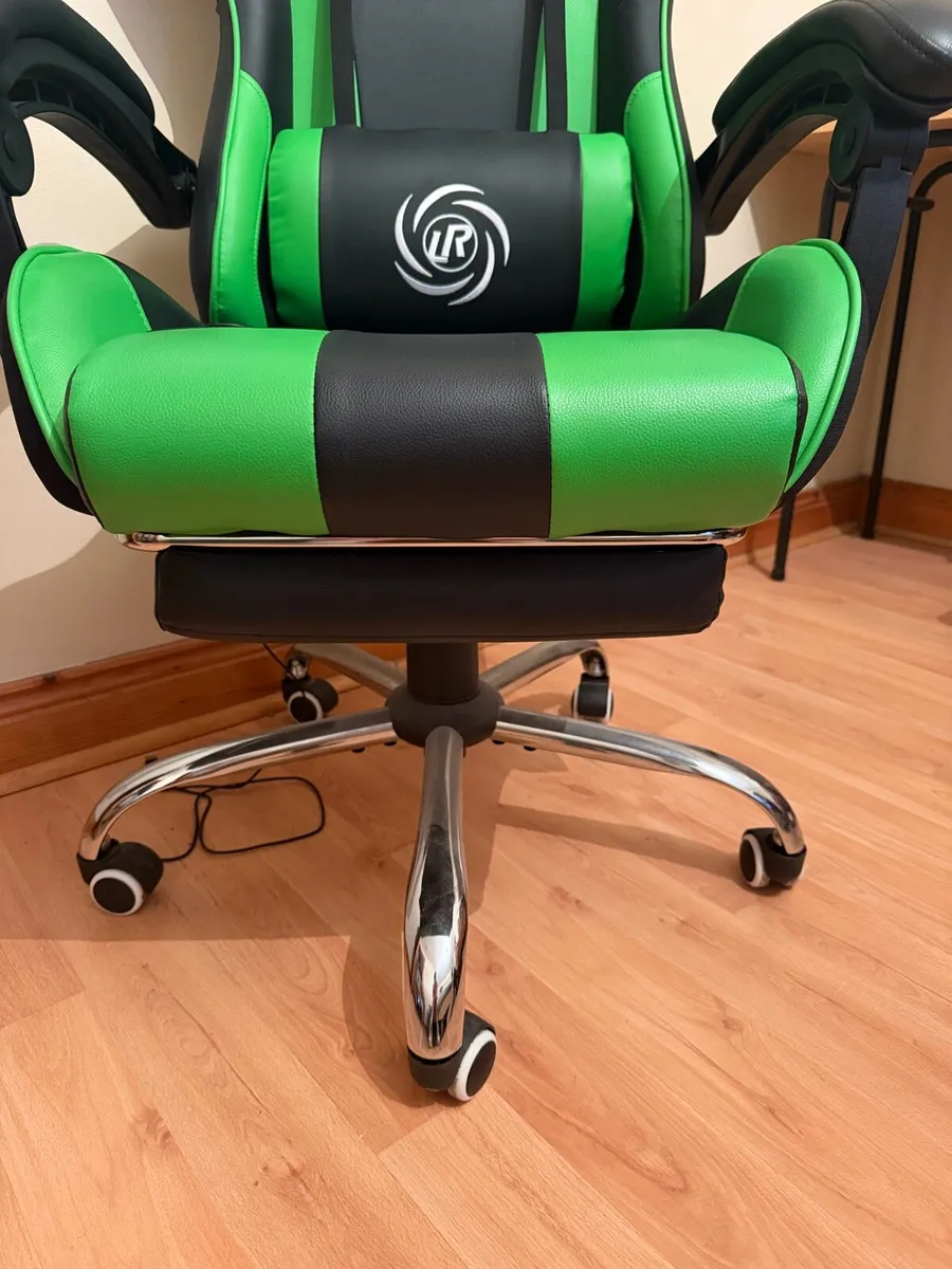Gaming Chair - Image 3