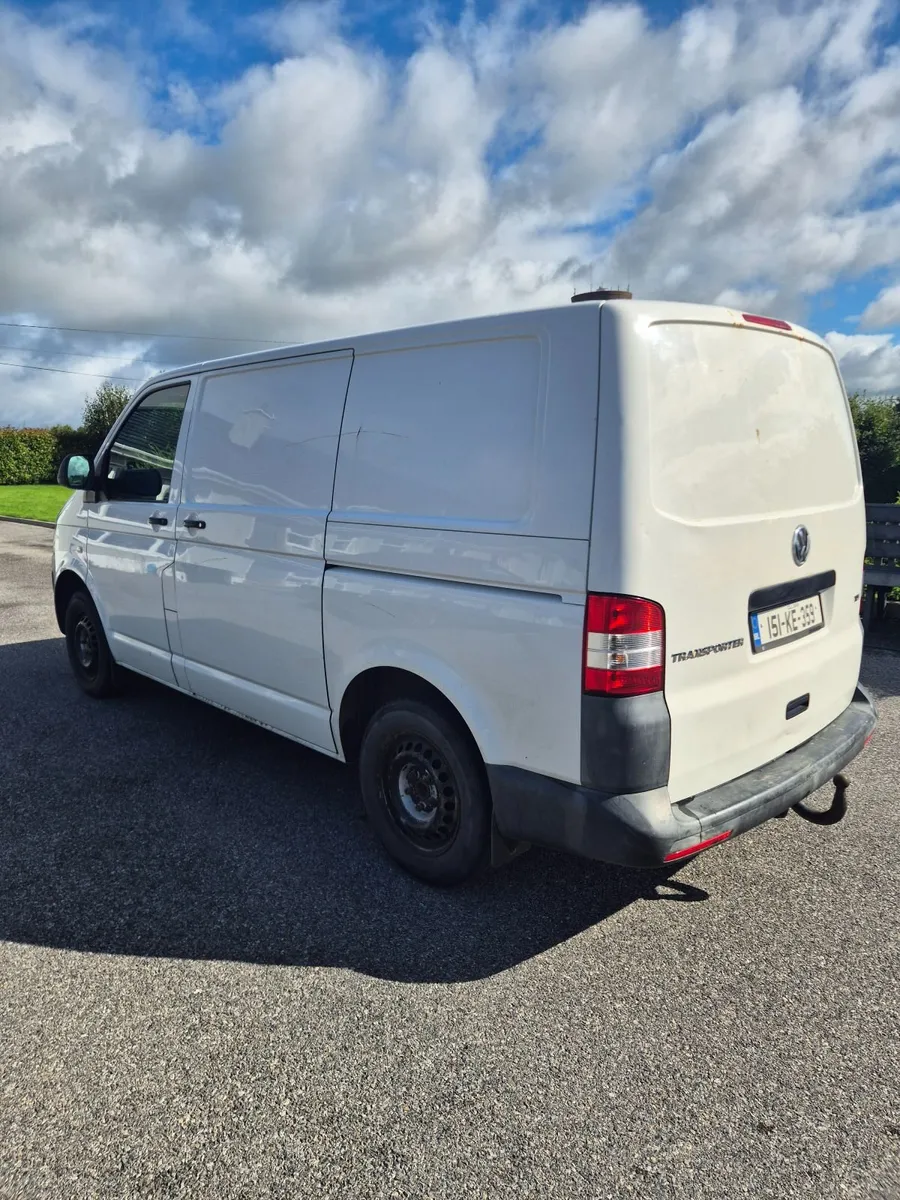 2015 VW Transporter 2.0 TDI SWB – CVRT 01/27 - Image 3