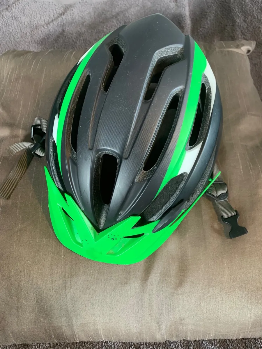 Kids bike Helmet - Image 1