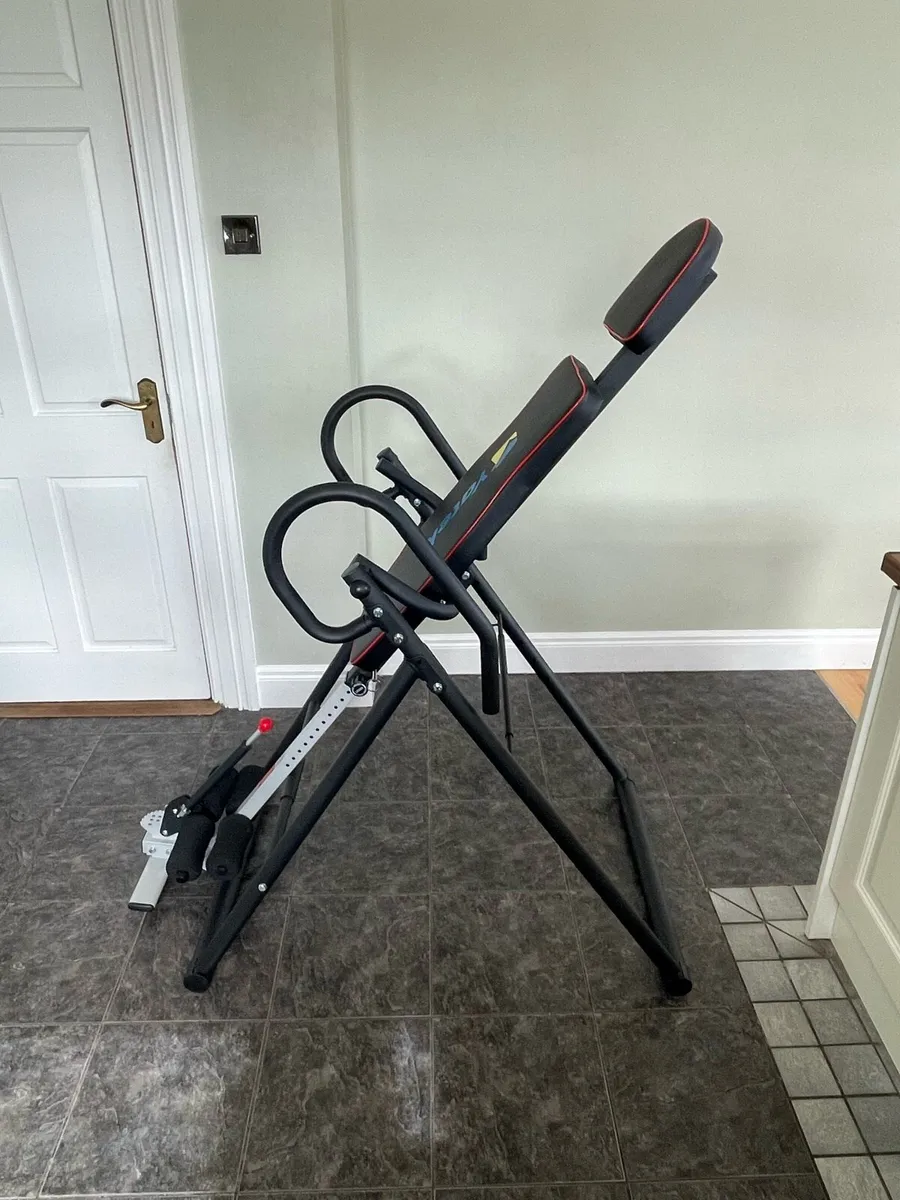 Yatek Inversion Table - Image 2