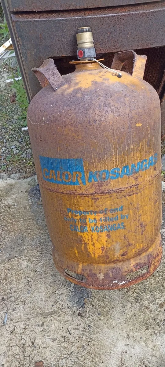 One Full Gas Cylinder & 2 Empties - Image 2