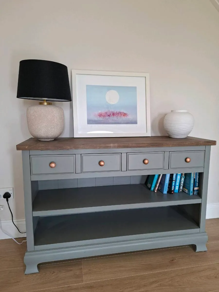 Console Table/Hall table - Image 1