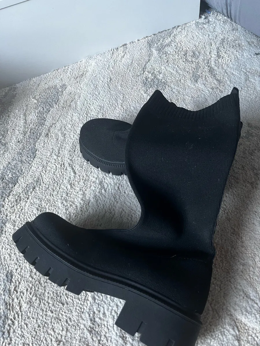 Boots - Image 1