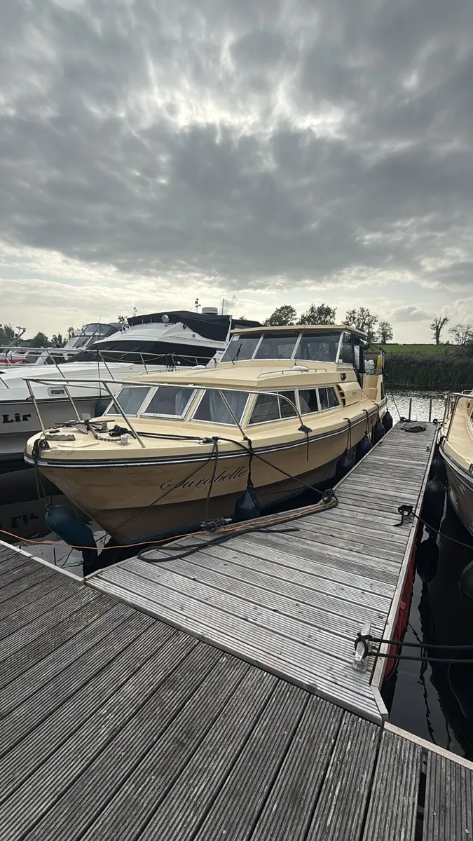 Birchwood 33 cruiser - Image 1