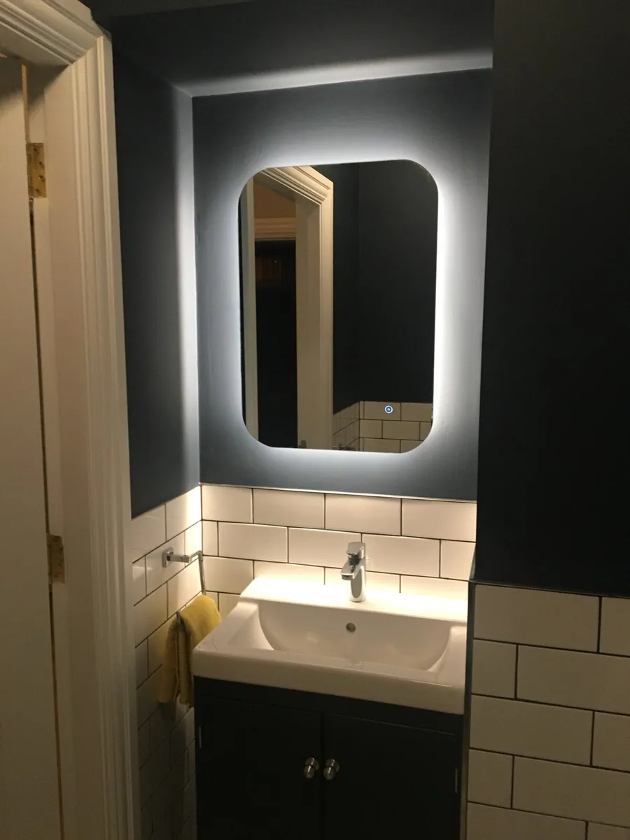 LED Mirror - Image 1