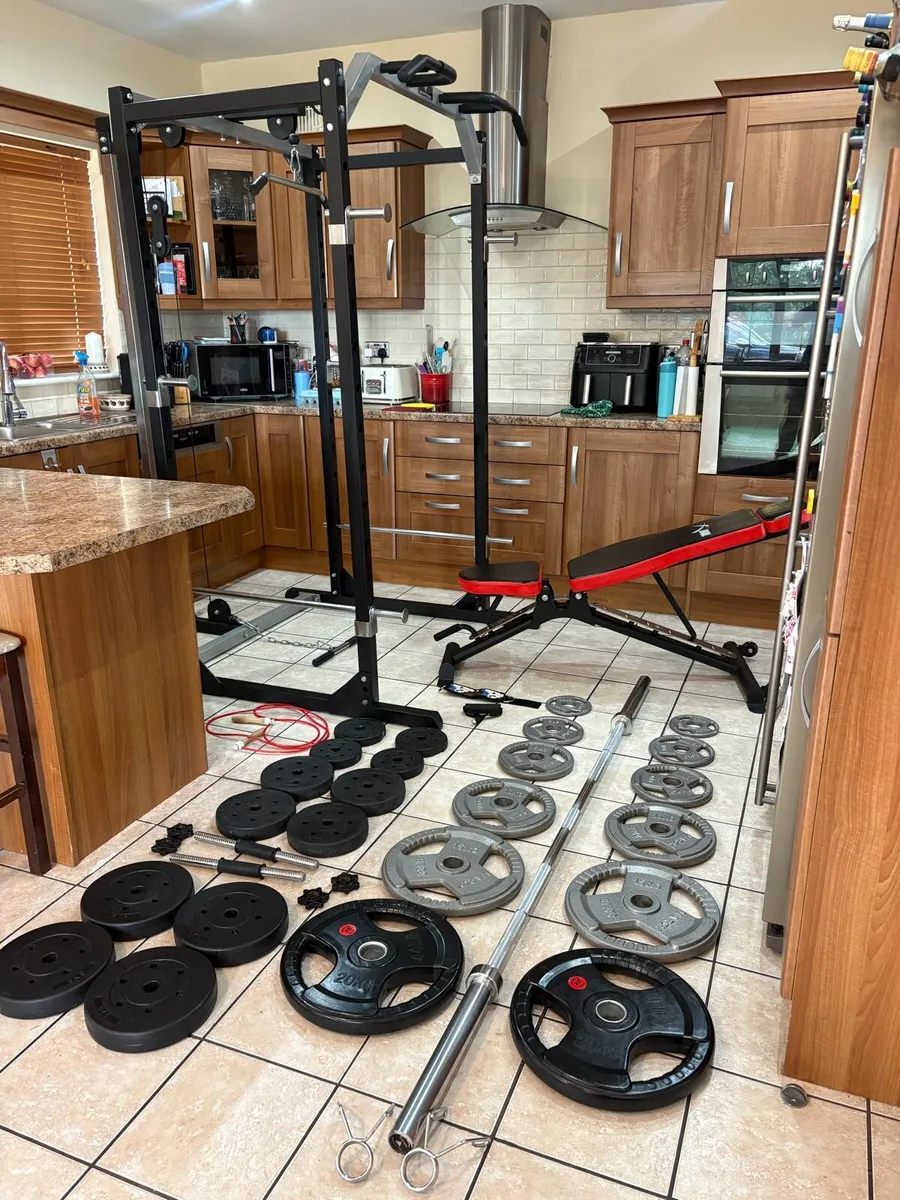 FINEST GYM WEIGHTLIFTING SET + CABLE SYSYEM!!! - Image 1