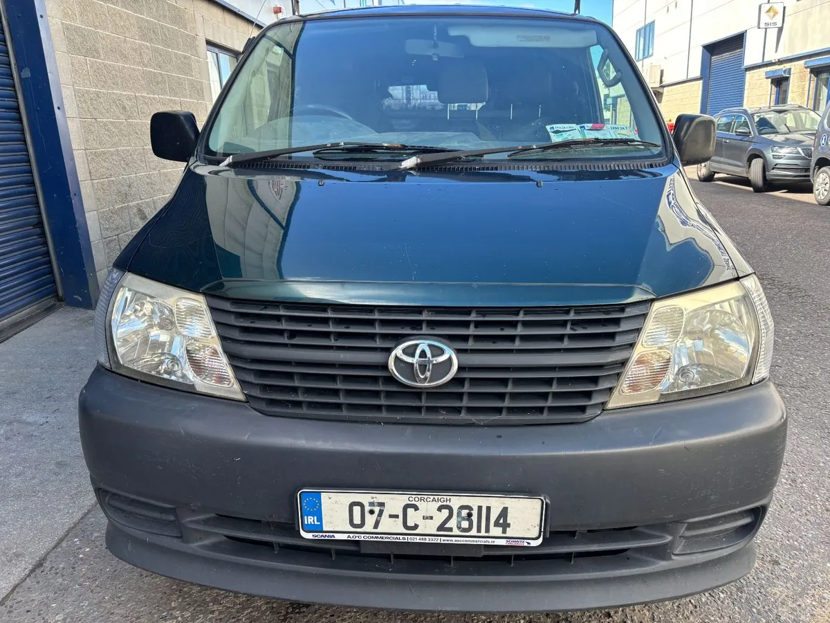 Toyota HiAce 2007 - Image 3
