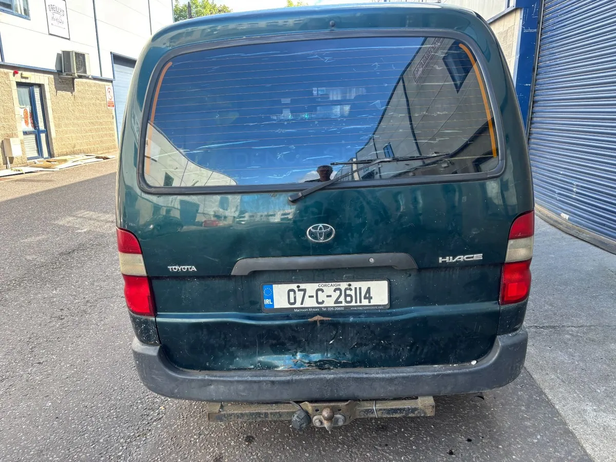 Toyota HiAce 2007 - Image 4