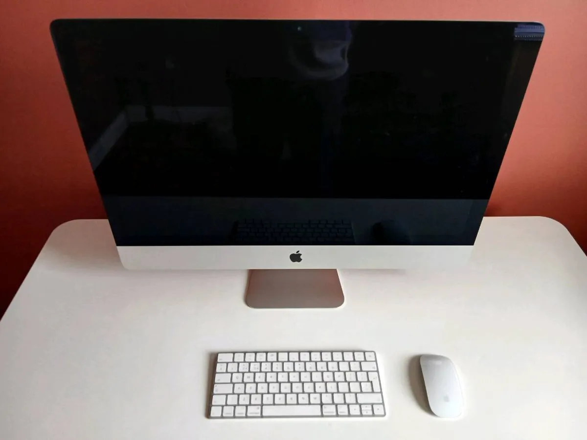 Upgraded Apple iMac 27" (2017) | 3.8GHz i5 | - Image 2