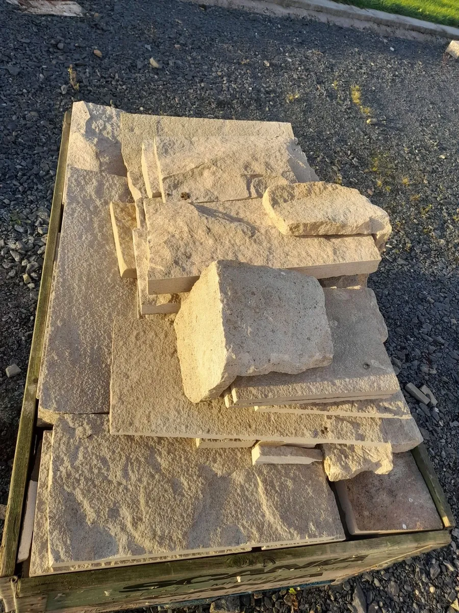 Donegal sandstone cladding - Image 3