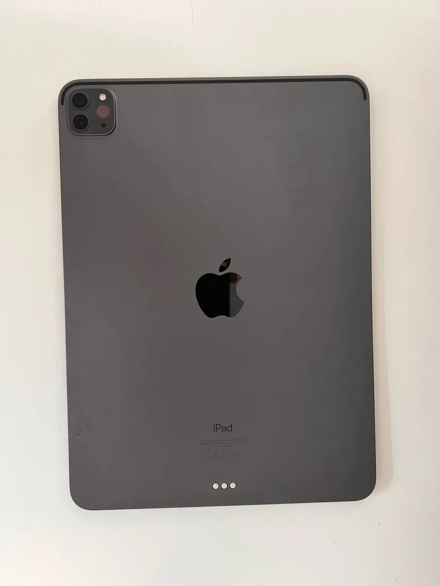 iPad Pro 3rd Gen 11 inch 2021 - Image 1