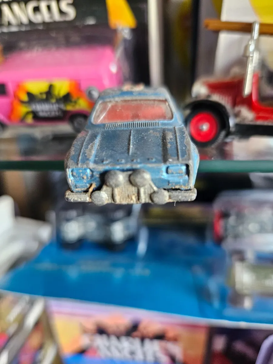 Corgi Whizzwheels Ford Escort MKI Rally - Image 1