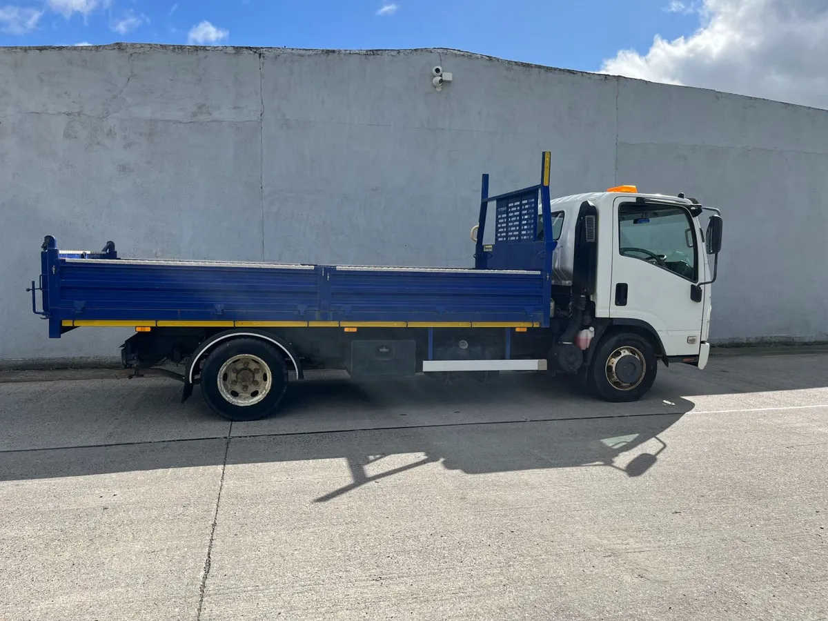 2013 Isuzu NPR Drop Side Tipper - Low Mileage - Image 2