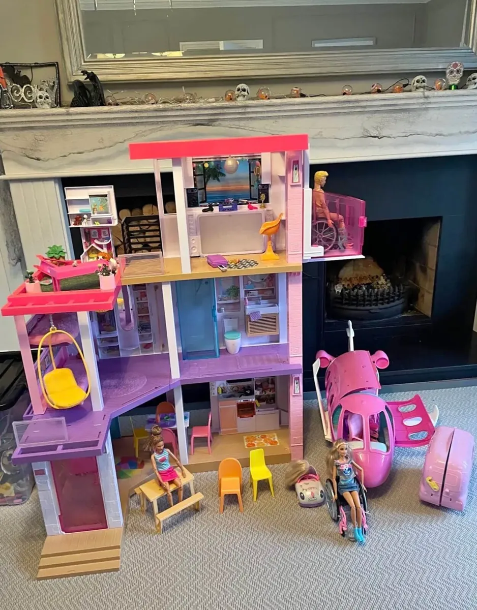 Barbie Dream House + Plane + Accessories