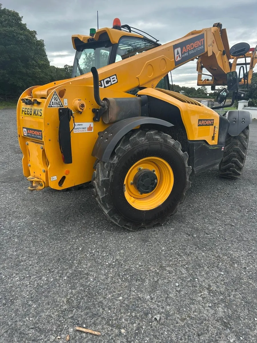 2019 JCB 531 -70 Telehandler & 2019 Kramer Loader - Image 1