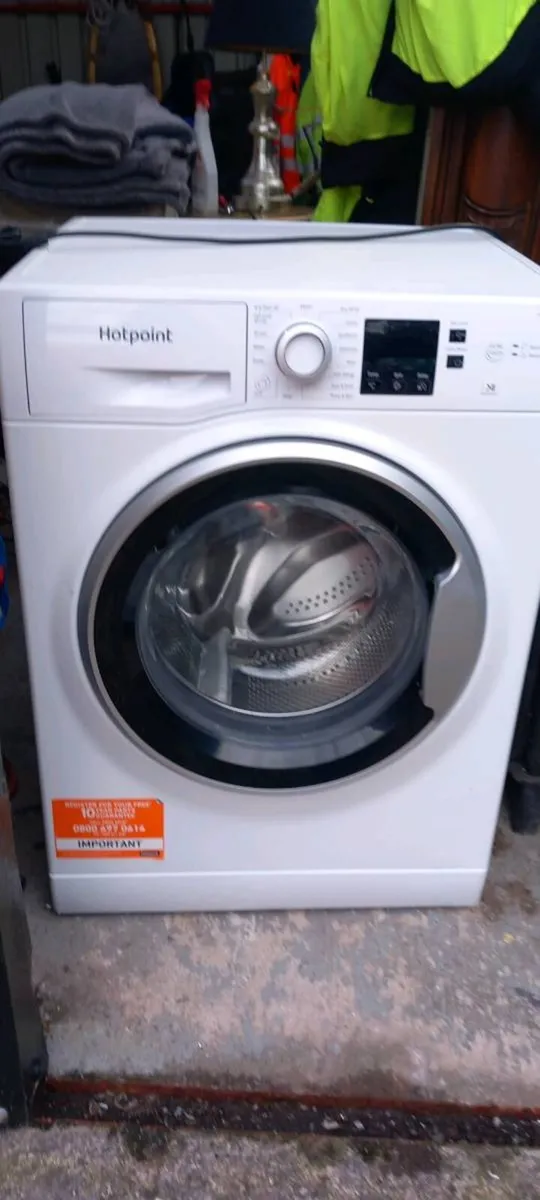 Washing machine same as new - Image 1