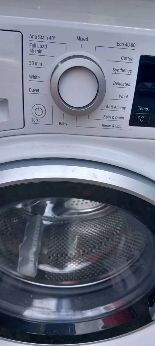Washing machine same as new - Image 4