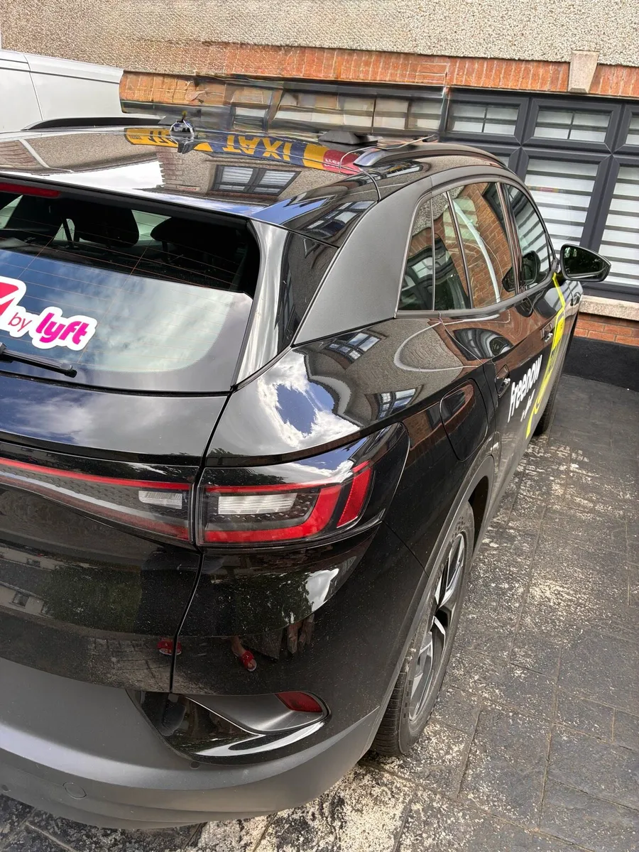 Taxi rental - Image 4