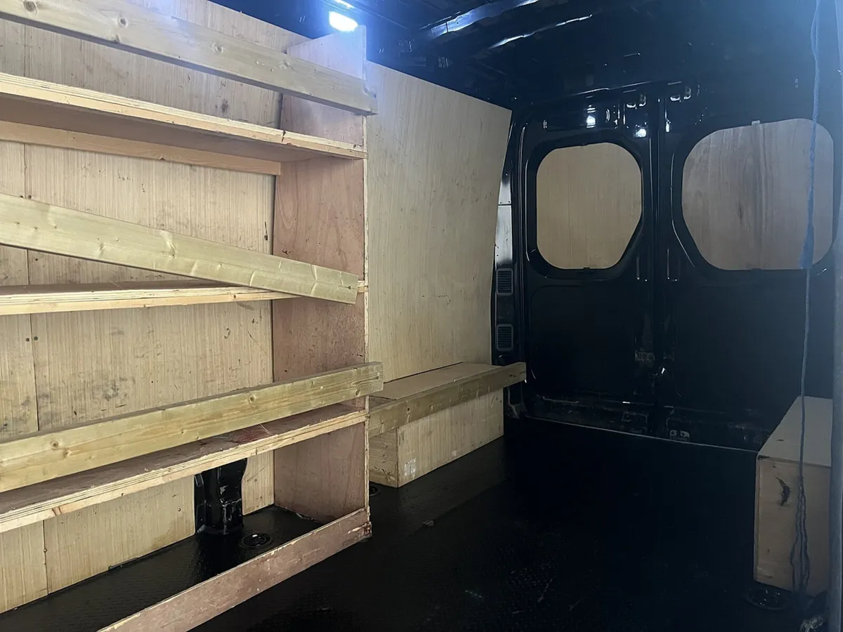 2023 Maxus Deliver 9 Panel Van - Image 3