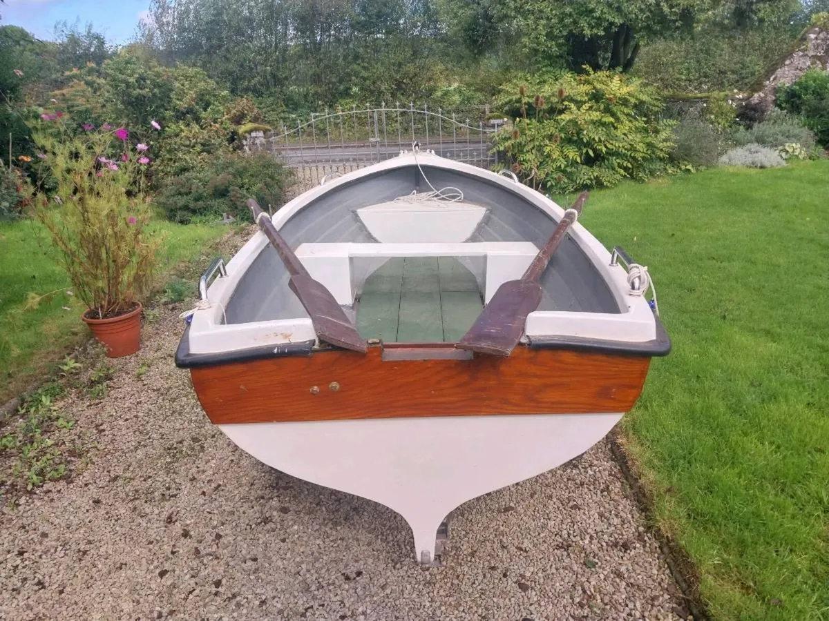 Boat - Image 4