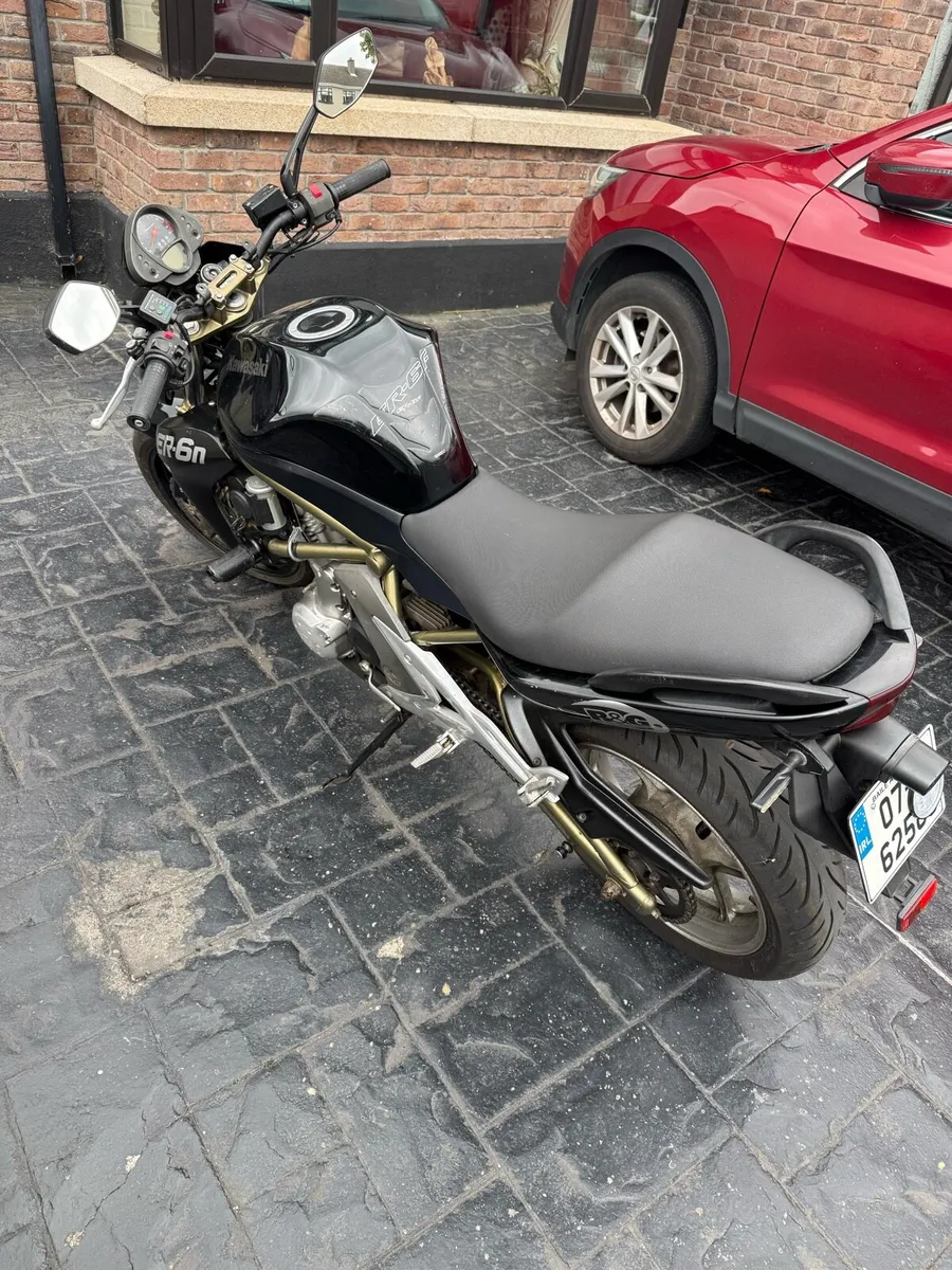 Kawasaki ER6-N 2007 - Image 2