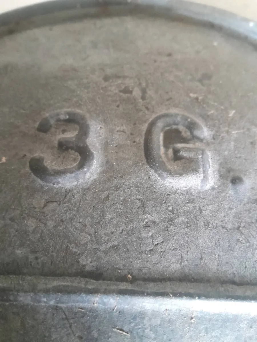Vintage galvanised 3 gallon  watering can - Image 4