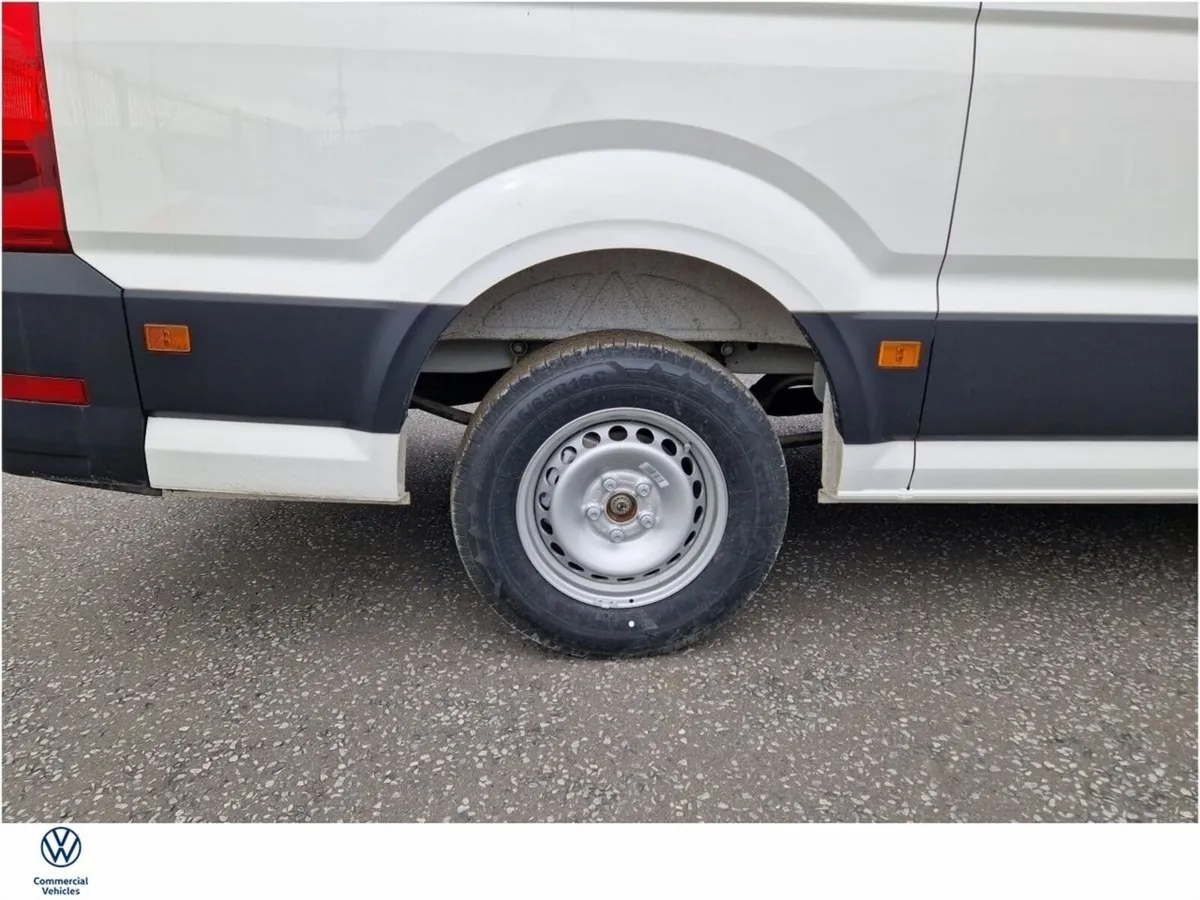 Volkswagen Crafter 35 VAN MWB HIGHLINE TDI 140HP - Image 4