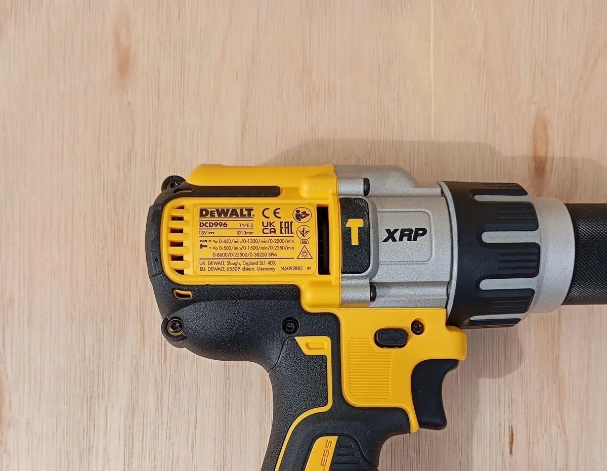 DeWalt dcd996 Combi Drill (New) - Image 4