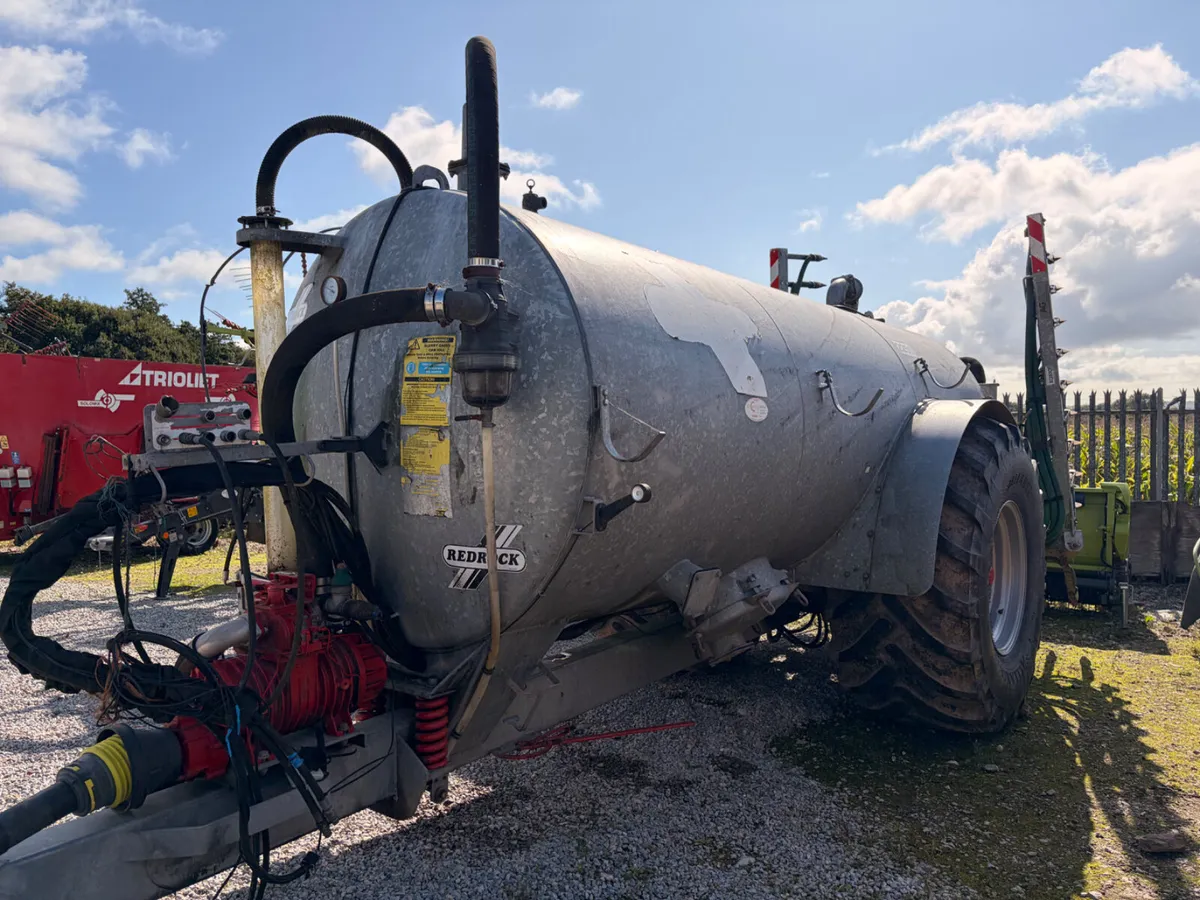 Redrock 2250 c/w 7.5m Agquip Trailing Shoe - Image 2