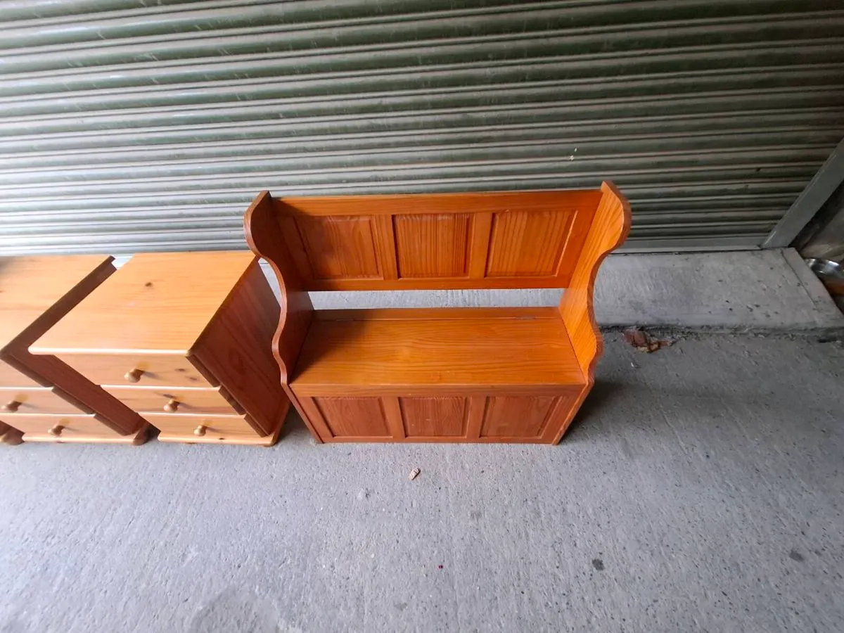 Pine monk bench (DELIVERY) - Image 4