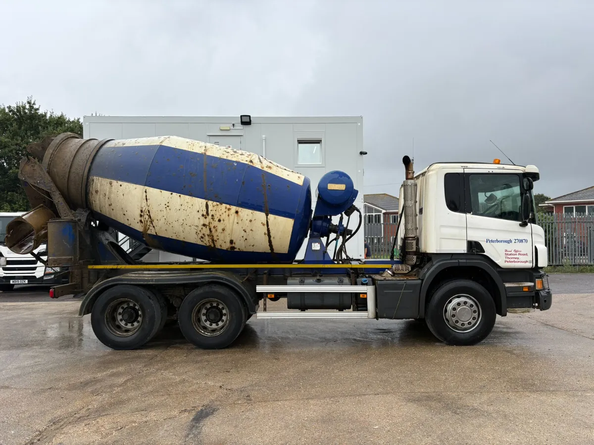 SCANIA P280 6X4 MIXER 6M3 DRUM HYMIX - Image 1