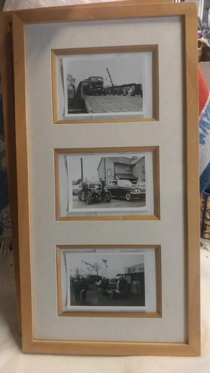 Vintage Car pictures  in wooden frame - Image 2