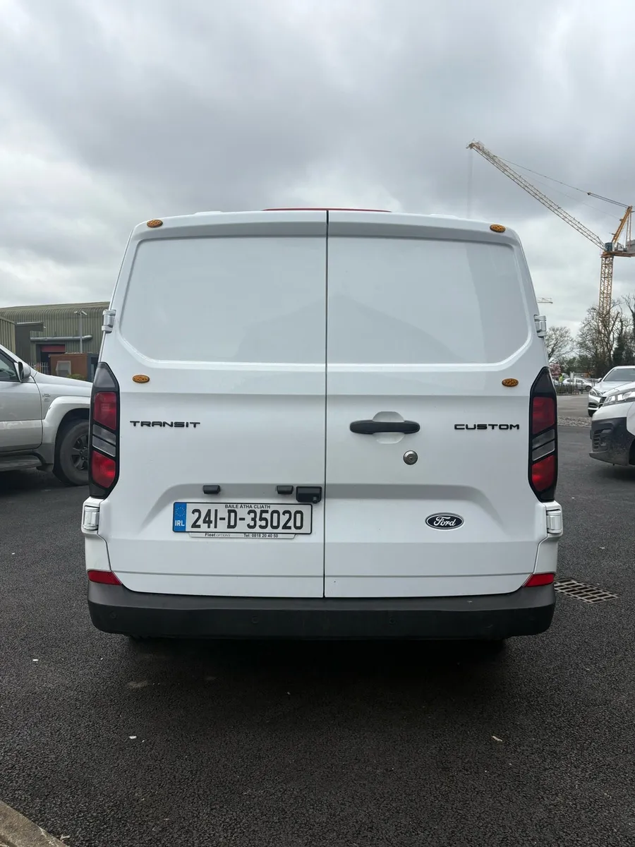 2024 Ford Transit Custom 150 Bhp Trend - Image 4