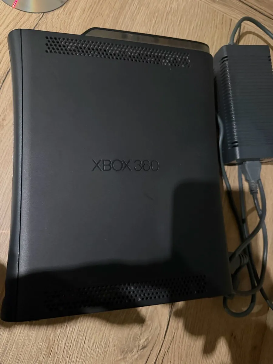Xbox 360 120GB - Image 3
