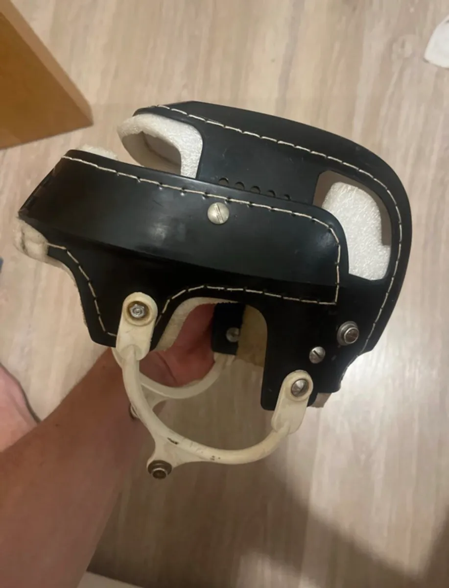 Old style cooper helmet - Image 3