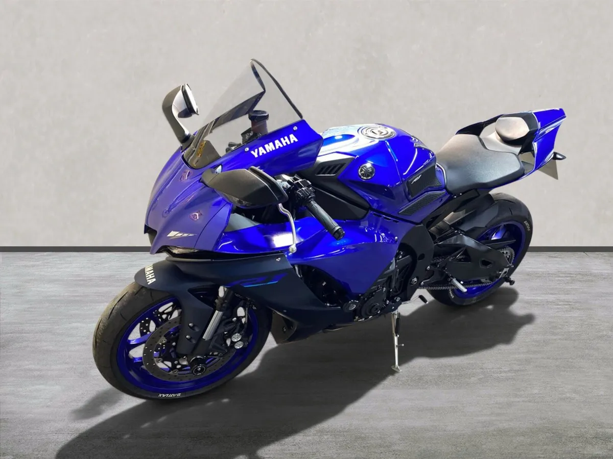 YAMAHA YZF R1 with Extras, NI Registered Apr 24 - Image 4
