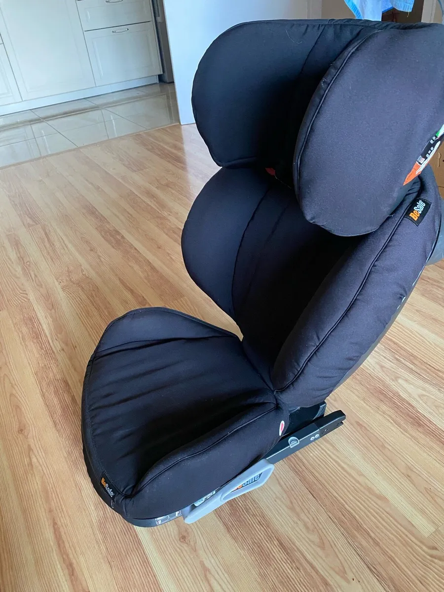 BeSafe iZi Up X3 Fix car seat - Image 3