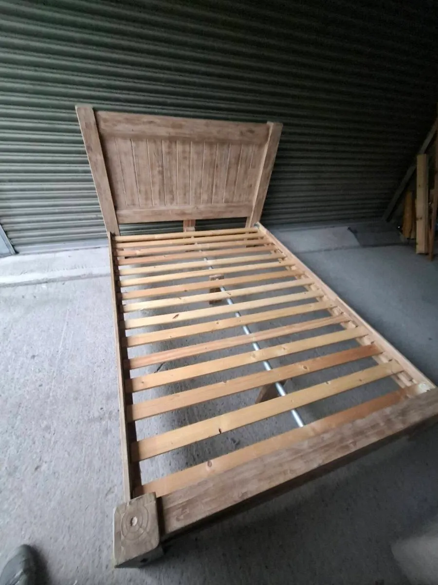 5ft King Bed Frame – Rustic Style (DELIVERY) - Image 2