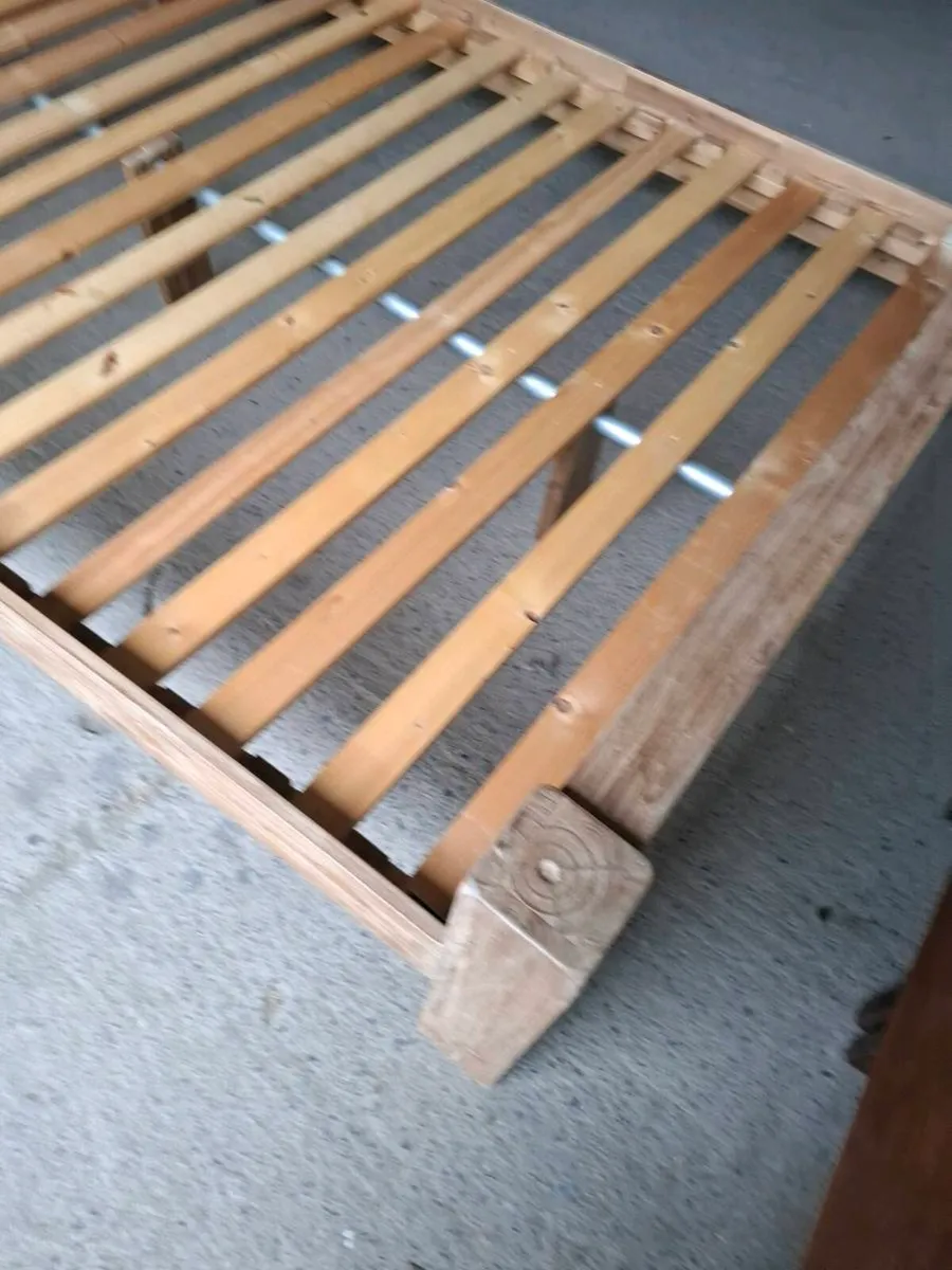 5ft King Bed Frame – Rustic Style (DELIVERY) - Image 4
