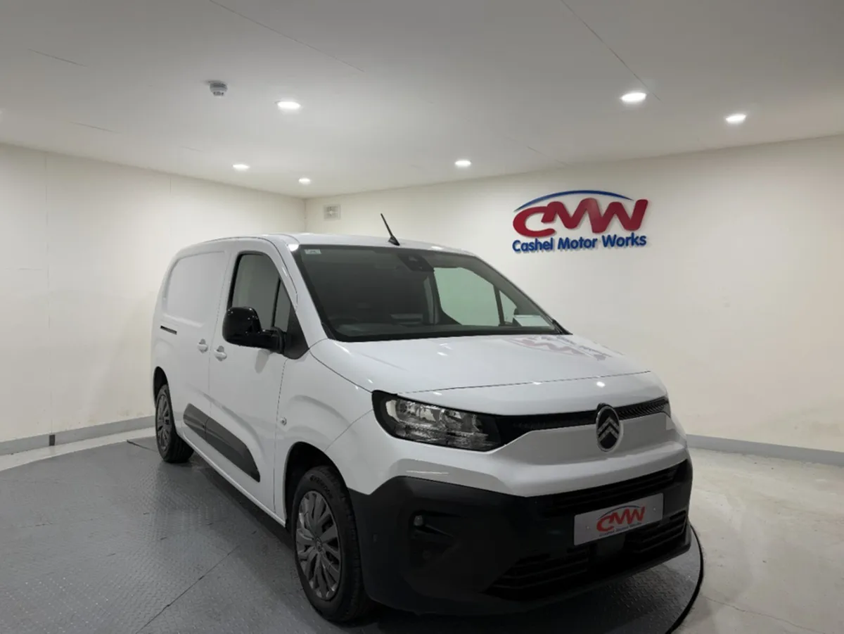 Citroen Berlingo DRIVER BLUEHDI S X LINE S/S - Image 1