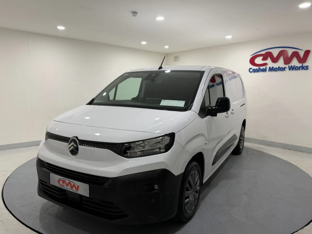 Citroen Berlingo DRIVER BLUEHDI S X LINE S/S - Image 3