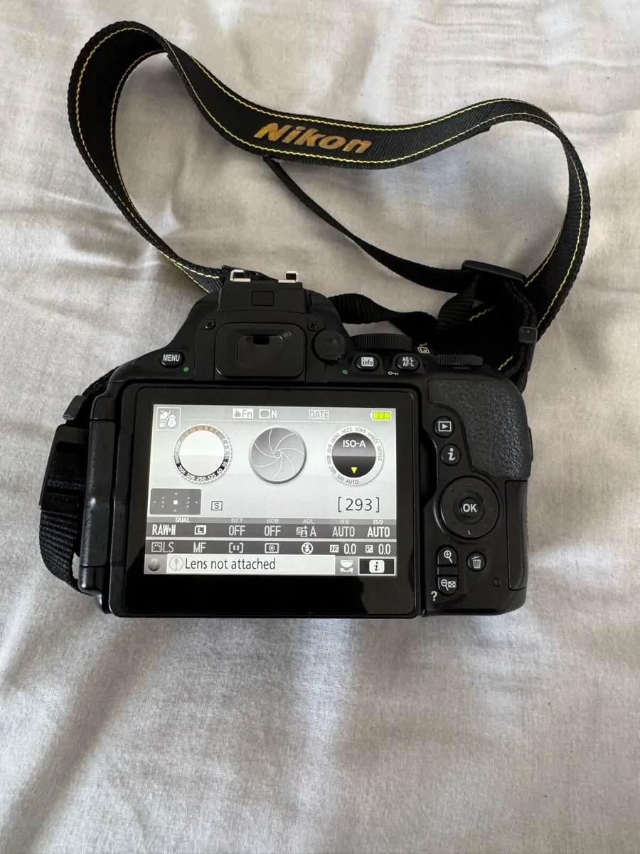 Nikon DSLR with 2 lenses and accessories - Image 3
