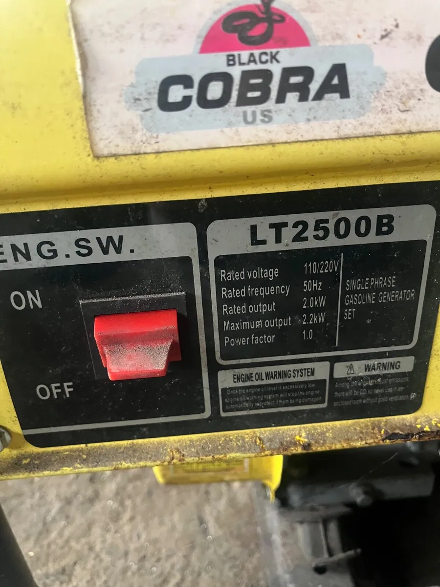 Power washer and generator - Image 3
