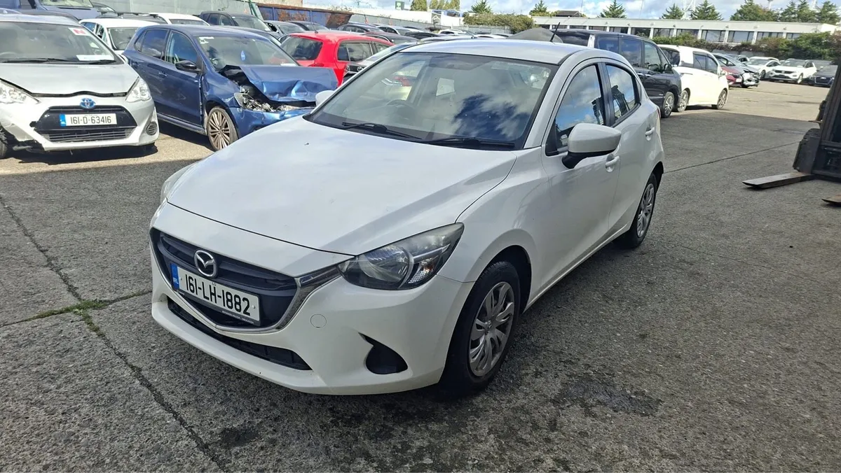 16 Mazda 2 - Image 2