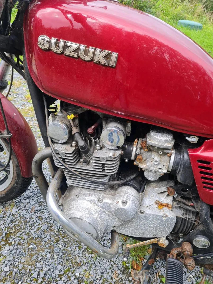 Suzuki GS650GT 1984 Vintage - Image 3