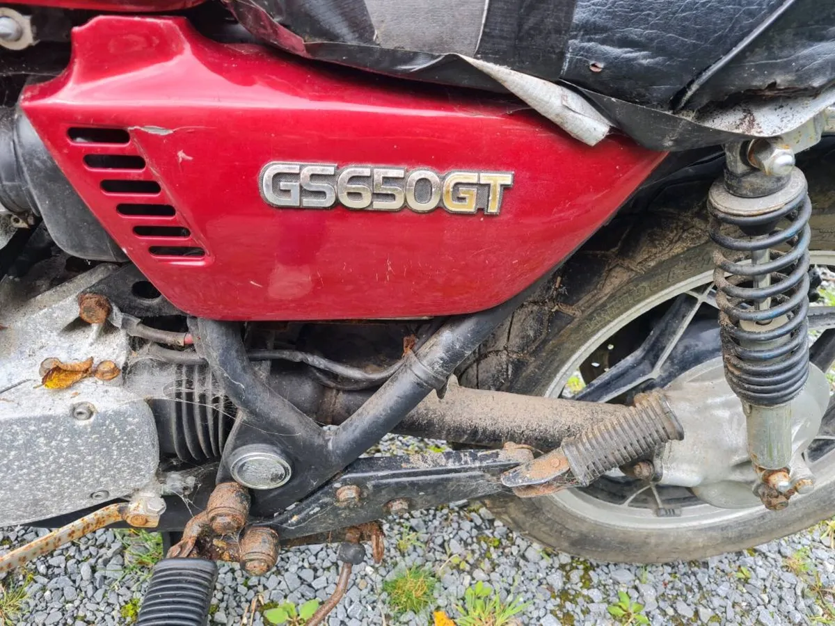 Suzuki GS650GT 1984 Vintage - Image 4
