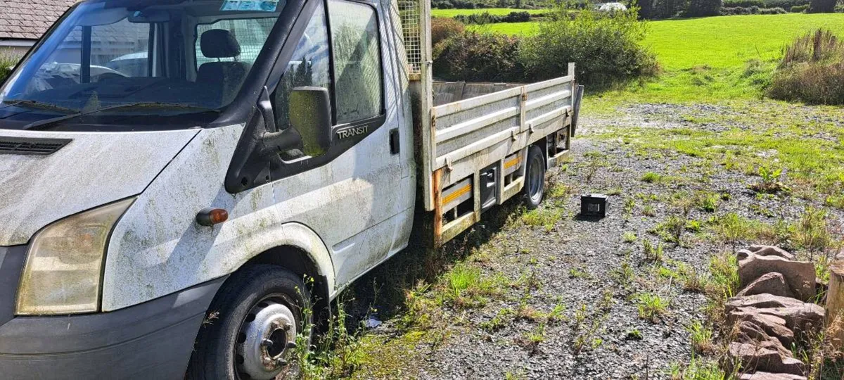 Ford Transit 2.4l twin wheel spares or repairs - Image 3